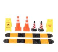 1/18 1/24 Climbing Car Mood Piece, RC Car Speed Bump, RC Car Ramp, Speed Bumps Ice Cream Cones Warning Signs Model Car Scene Accessories for Scx24