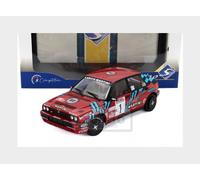 Solido Lancia Delta HF Integrale #1 - Coche de Rally Legendario número de despegue a Rayas, Doble Faro Redondo, 1:18