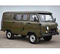 1:35 ZVEZDA Uaz 3909 Russian Military Van Kit ZS3644