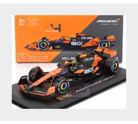 1:43 BURAGO Mclaren F1 Mcl38 #4 2024 Lando Norris +Pilot & Showcase BU38215-N