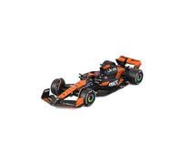 Bburago 1:43 2024 Race McLaren MCL38 con casco, Piastri #81