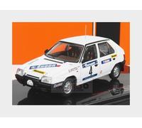 1989 Skoda Favorit 136 L Nº4 Krecek/Borivoj Rallye Valasskaa Zima 1:43 IXO Model