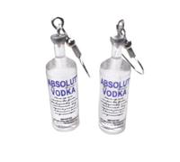 1 par de aretes de gota de botella de vodka creativos de dibujos animados estilo cerveza estilo pandent arete de botella transparente colgante adorno práctico y accesorios de joyería duraderos