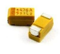 10 Uds tipo D 100UF 150UF 220UF 330UF 470UF 680UF condensador de tantalio 2,5 V 4V 6V 6,3 V 10V 16V 25V 35V 50V 4,7/6,8/10/15/22/33/47UF(D 687 6V 680UF)