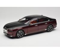 110023201 BMW i7 G70 Black & Red Metallic Minichamps 1/18