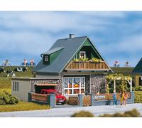 11387 Auhagen Ho Casa Unifamiliar Con Garage Kit de Montaje Escala 1:87