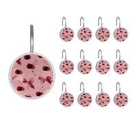 12 ganchos de cortina de ducha de acero inoxidable para cortina de ducha, lazos rosas y cerezas sobre fondo rosa