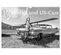 13 Models & US-Cars (Wandkalender 2026 DIN A3 quer), CALVENDO Monatskalender: US-Car Oldtimer mit sexy Models in Szene gesetzt