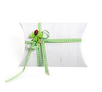 14 cajas de regalo blancas de cartón de 14,5 x 10,5 + 3 cm + 14 pinzas de la suerte + 14 lazos de cuadros verdes y blancos para regalos de invitados, cumpleaños, bodas