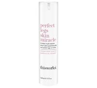 This Works Perfect Legs Skin Miracle, 150 ml, suero teñido enriquecido con multivitaminas para un brillo natural para todos los tonos de piel, con vitamina C, caramelo y árnica para combatir el tono