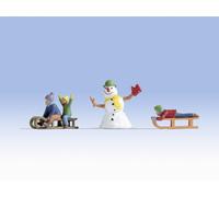 17921 Noch 0 Personajes "Niños En La Nieve" Con Muñeco De Nieve Escala 1:43