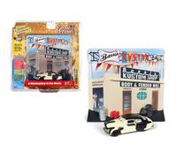 1949 Mercury Coupe Project Car con fachada ""Barris Kustom Shop"" Diorama ""Johnny Lightning 50th Anniversary"" 1/64 Diecast Model Car de Johnny Ligh