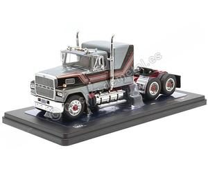 1978 Cabeza Tractora Ford LTL 9000 Gris Oscuro/Negro/Rojo 1:43 IXO Models TR222.