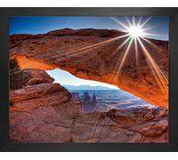 1art1 Cañones Póster Impresión Artística con Marco (Madera DM) - High Noon At Mesa Arch, Canyonlands National Park, USA (50 x 40cm)
