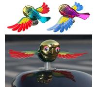 2 pájaros de simulación que pueden volar en el salpicadero del coche, divertido adorno de pájaros voladores, las alas oscilantes mientras conduces, adecuadas para casco de coche y motocicleta