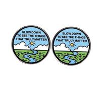 2 pines inspiradores de optimismo, ralentiza para ver las cosas que realmente importan, insignia de aleación, diseño de paisaje de dibujos animados, mochila, chaqueta, accesorio para sombrero