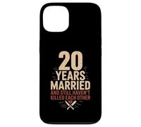 20 Years of Marriage & Still Haven't Killed Each Other Carcasa para iPhone 13