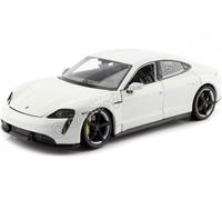 2021 Porsche Taycan Turbo S Blanco 1:24 Welly 24107