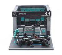 2023 Garaje Pit Lane Lewis Hamilton + Mercedes Team W14 Nº44 + Figuras y Accesor