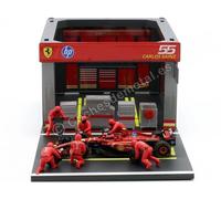 2024 Garaje Pit Lane Scuderia Ferrari SF24 Nº55 Carlos Sainz Con Figuras del Equ