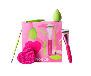 ¡21% DTO! Set de Maquillaje Mingle Crew