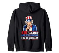 250 años después y todavía luchando por la Democracia 1776-2026 Sudadera con Capucha