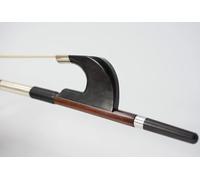 3/4 Tamaño profesional Pernambuco Material alemán DAUBLE BAJO BOW! Pelo natural de caballo de, respuesta rápida, sonido abierto y poderoso