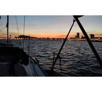 3 horas de paseo en barco de 2 a 11 personas por la costa de Barcelona
