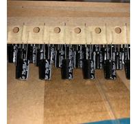 30 condensadores electrolíticos de aluminio miniaturizados de alta frecuencia de la serie MHE(50V10UF 5X11)