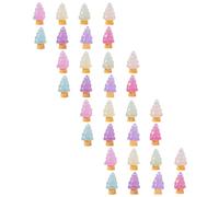 32 Piezas Figuritas Pequeñas de Árbol de Navidad en Resina, Luminosa | Decoración Navideña en Miniatura, Brillo Nocturno, para Mesas, Vitrinas y Modelos de Tren Color Aleatorio