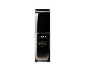 ¡35% DTO! Flawless Satin Moisture Foundation 30 ml