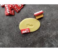 3DKOUPE - Almohadilla de galletas personalizable - Fuente de escritura a elegir - Personalizable con texto - Con o sin asa