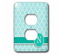3dRose lsp_154554_6 Carta Personalizada N Aqua Blue Quatrefoil Patrón Turquesa Mint Monogrammed Inicial Personal - 2 Tapas de enchufe