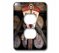 3dRose lsp_90417_6 Kentucky, Makers Mark Bourbon In Wood Distillery Us18 Lno0001 Luc Novovitch 2 enchufe cubierta de salida