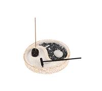 4 Bonitas en el jardín.