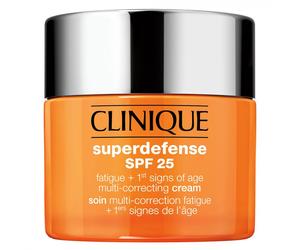 ¡41% DTO! Superdefense Corrector Anti-manchas Tipo 3/4 SPF25 50 ml