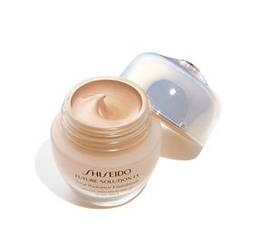 ¡46% DTO! Future Solution LX Total Radiance Foundation Base de Maquillaje