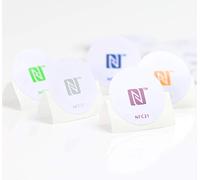 5 NFC Pegatinas, Ideal para Dispositivos de/Control de Perfil (WiFi, Bluetooth, Apps), 540 Bytes, NTAG 215, 30 mm, 5 Colores, Compatible con Todos los Smartphones/Tablets equipados con NFC