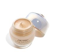 ¡52% DTO! Future Solution LX Total Radiance Foundation Base de Maquillaje