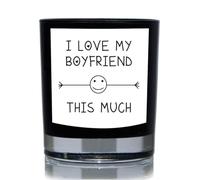 60 Second Makeover Limited Vela con texto en inglés "I Love My Boyfriend This Much Funny 20 cl"