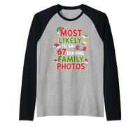 67 Funny Christmas Meme Most Likely To Say 67 Family Photos Camiseta Manga Raglan