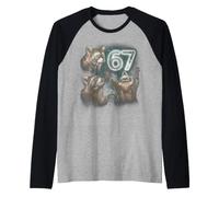 67 Meme Racoon Howling At The Moon 67 T-Shirt 6 7 Halloween Camiseta Manga Raglan