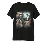 67 Meme Racoon Howling At The Moon 67 T-Shirt 6 7 Halloween Camiseta Premium