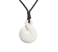 81stgeneration Colgante de Hueso Tallado Pikorua de una Sola Vuelta con Grabados Koru | Accesorios Surferos para Hombre | Collares Tribales Hechos a Mano | Joyería Natural de Estilo Maorí