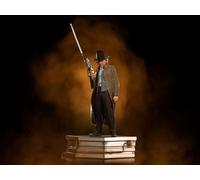 83756 BTTF III DOC BROWN Estatua 1/10