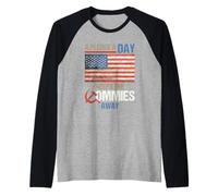A Pledge A Day Keep The Commies Away Camisa de la Bandera Estadounidense Camiseta Manga Raglan