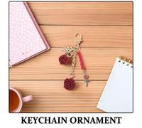 Abaodam 4 piezas Llavero para Mujer con Colgante de Flor de Té y Rosa de Adornos Ligeros para Bolso Mochila y Llaves de Coche Decoración Portátil y Versátil