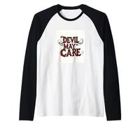 Abraza el borde con este emblema de Devil May Care Camiseta Manga Raglan