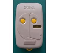 Abridor original con mando a distancia de mar Head 868,35 MHZ 2 canales Rolling Code Teclas Amarillas