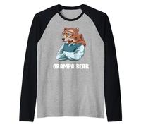 Abuelo Y Nieto Se Abrazan con Fuerza. El Amor del Abuelo Camiseta Manga Raglan